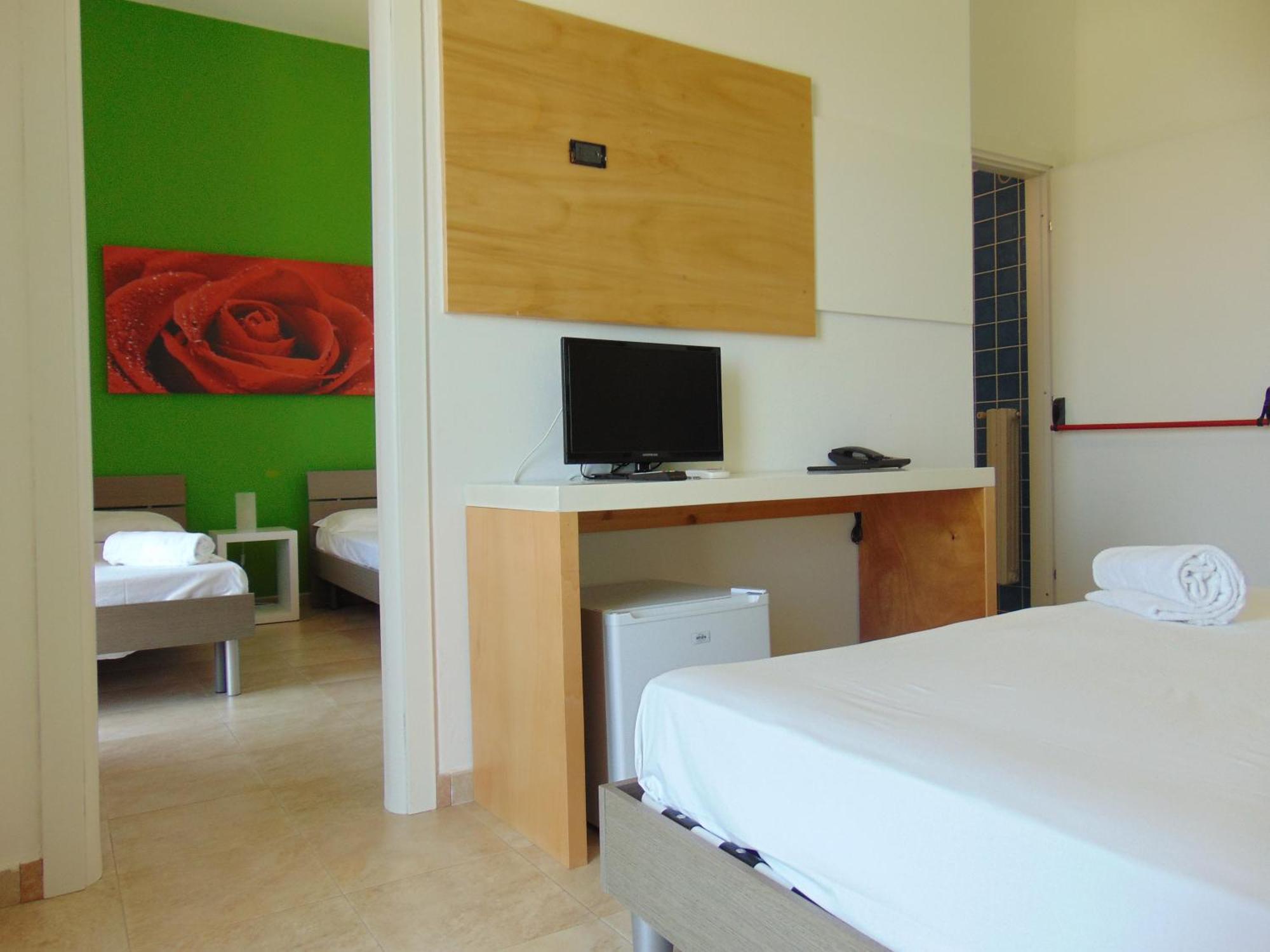 Oasis Park Hotel Torre dell'Orso Exteriör bild